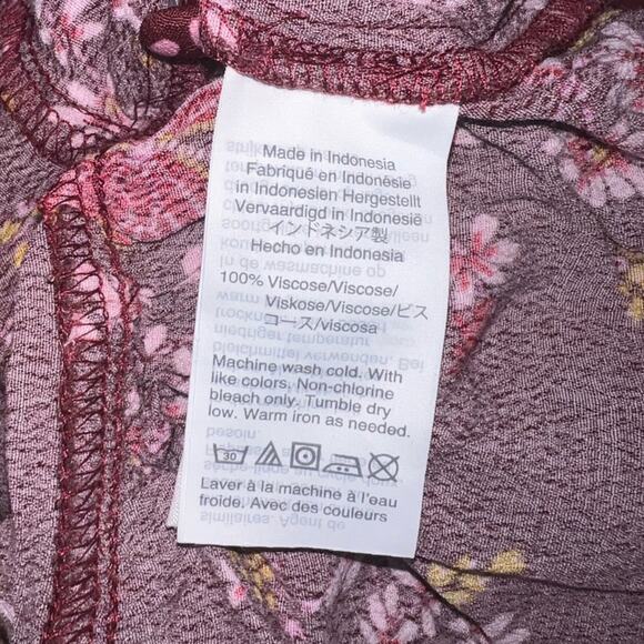 Madewell Women's Tie-Sleeve Wrap Top Burgundy Butterfly Print Size 0 - Picture 8 of 8